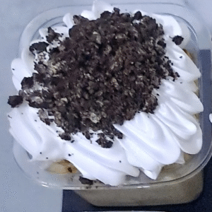 Oreo milk cake