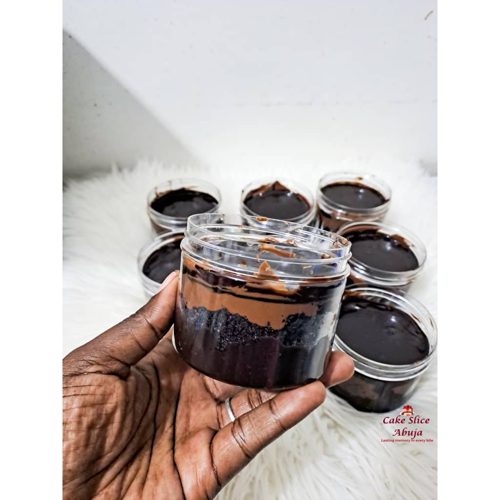 chocolate mud jar cakes